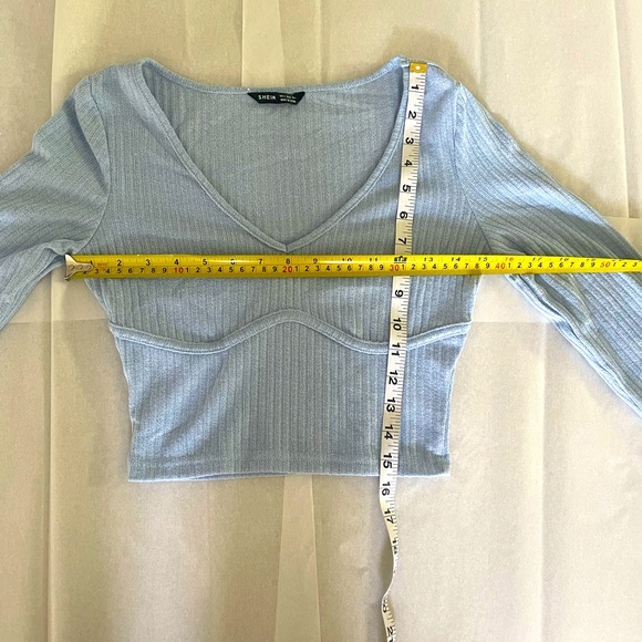 Blue Ribbed Crop Top - Picture 3 of 3